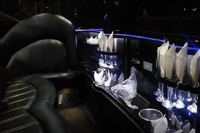 Airport Limousine Transfer One-Way – Newark Liberty International Airport – MKT