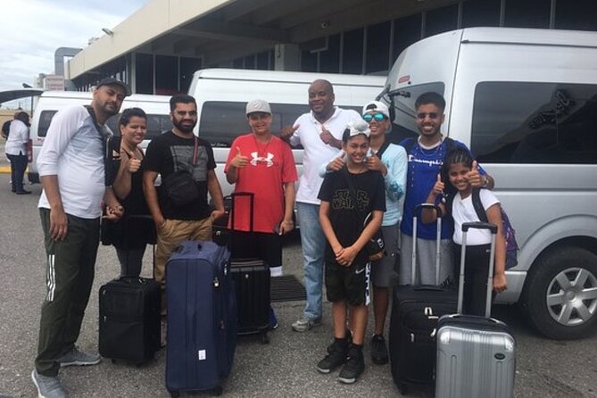 Airport Transfer to Ocho Rios Hotels (Round-Trip) - Key Points