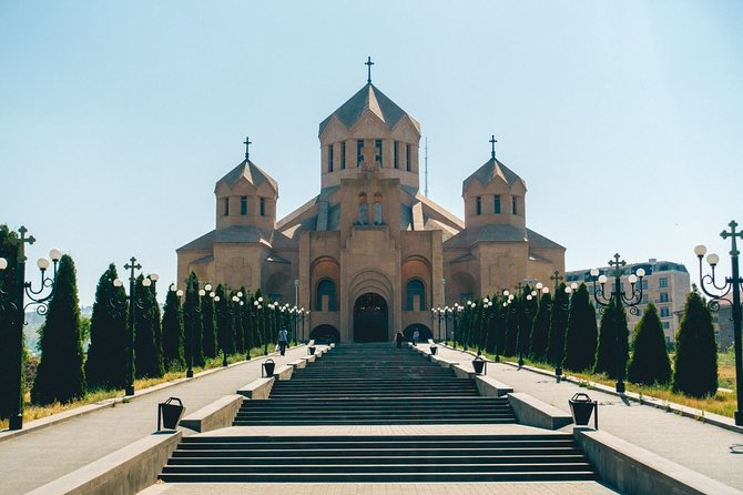 Airport Transfer: Yerevan Airport EVN to Yerevan by Luxury Van - Key Points