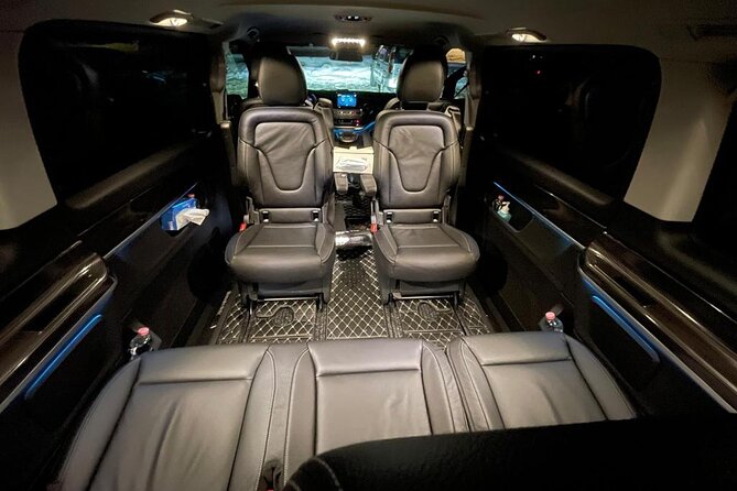 Airport Zurich Transfer Mercedes V-Class 6pax - Key Points