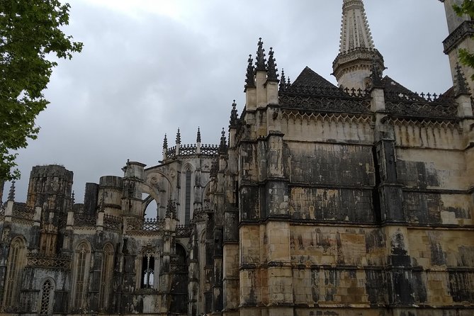 Alcobaça and Batalha Monasteries Private Tour - Discovering Medieval Architectural Gems