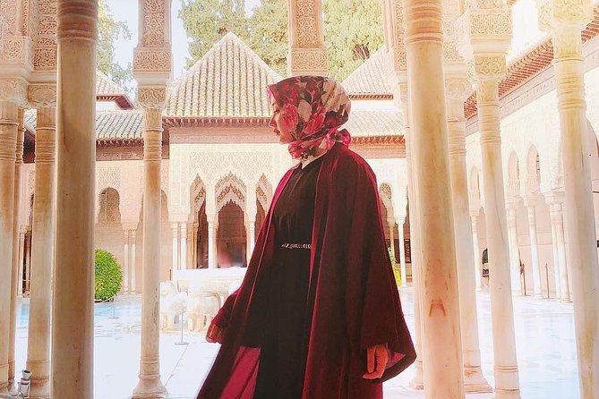 Alhambra & Nasrid Palaces Guided Combo Tour (Skip-the-Line) - Tour Overview and Details
