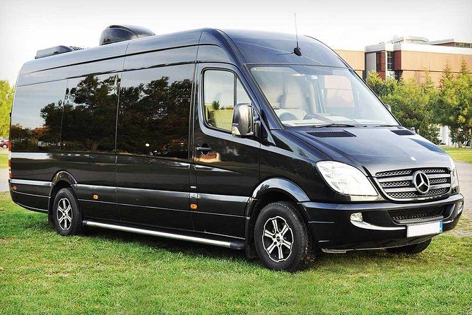 Antalya Airport (AYT) to Akdeniz Port Transfer - TOP VIP Minibus - Key Points