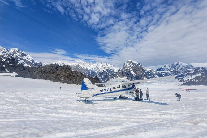 Around The Mountain Flightseeing Tour Review - Good To Know