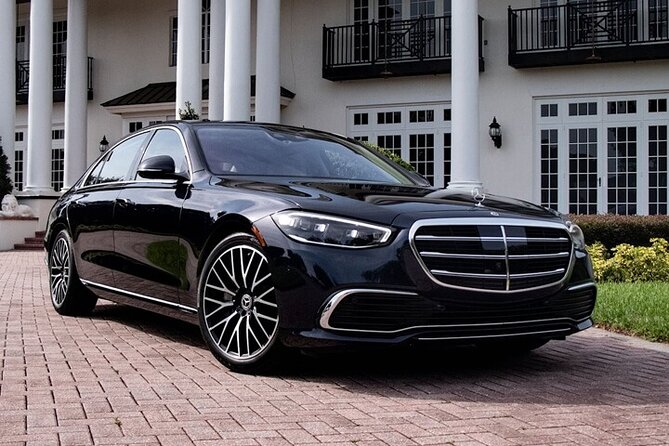 Arrival by Luxury Car From London City Airport to Central London - Key Points