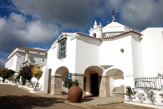 Azeitão and Alentejo Wine and Food Tour - Key Points
