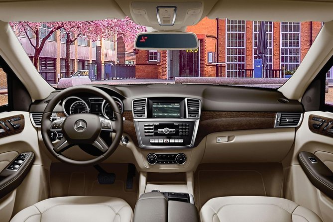 Birmingham Private Transfer From Birmingham City Centre to Birmingham Airport - Key Points