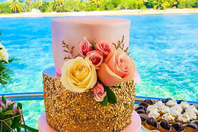 Celebrate Your Wedding in Punta Cana on a Private Boat - Key Points