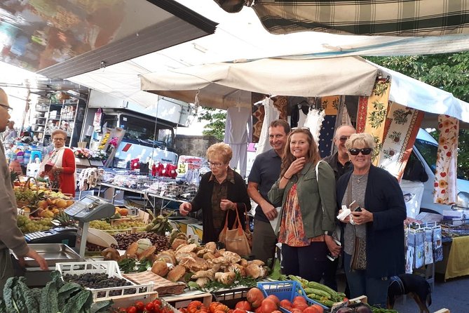 Cesarine: Market Tour & Typical Dining at a Locals Home in Siena - Key Points