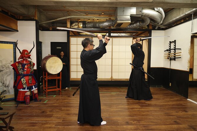 Cutting With Samurai Sword & Shooting With Armor Near Osakacastle - Overview of the Activity