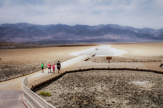 Death Valley Small Group Day Tour With Sunset and Stargazing - Key Points