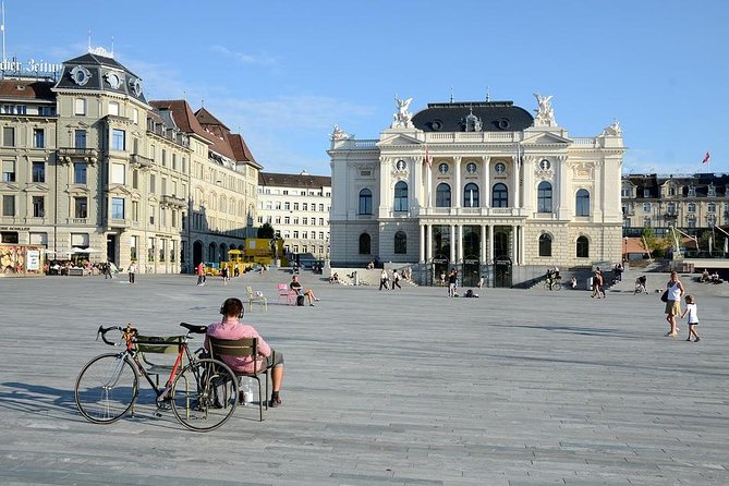 Departure Interlaken, Lucerne or Basel to Bern Airport by Sedan - Key Points