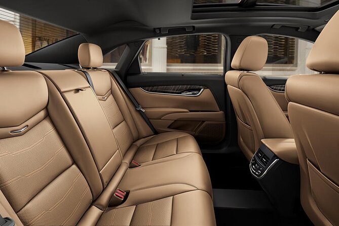 Departure Private Transfer Dowtown Dallas to Dallas Airport DAL Luxury Vehicle