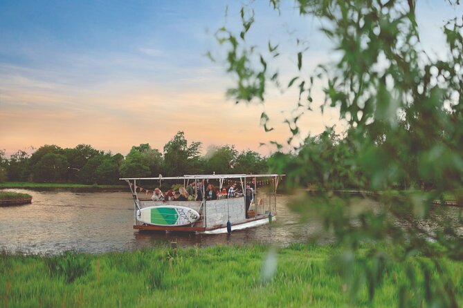 Floating Terrace: Appetizers and Drinks at Paterswoldsemeer - Key Points