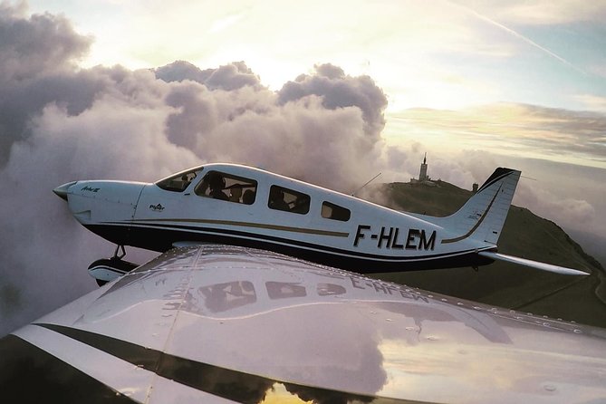 Fly Above the Provence Region in a Private Plane - Key Points