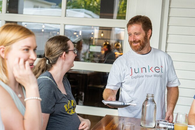 Food Walking Tour in Chicago Review - Highlights of the Culinary Experience
