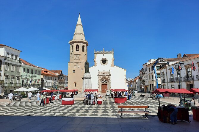 From Lisbon: Small-Group Discovery of Tomar