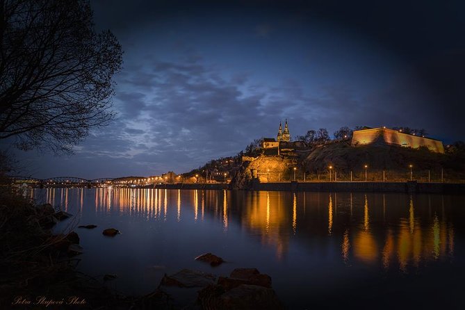 From Prague to Stunnning Hallstatt: Private 1 Day Tour - Key Points