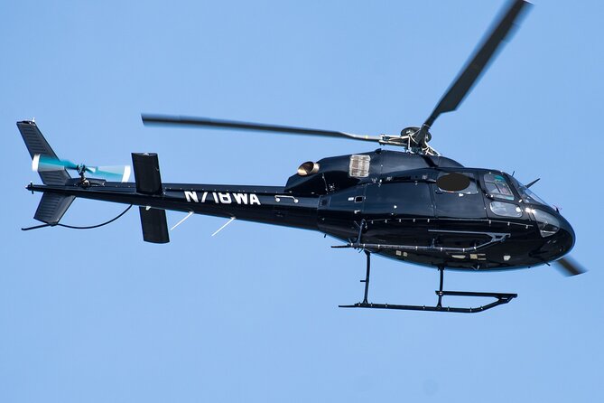 Guided Seaside Golf Excursion With Private Helicopter From NYC - Key Points