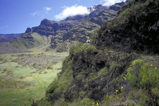 Haleakala Crater Hiking Experience - Good To Know