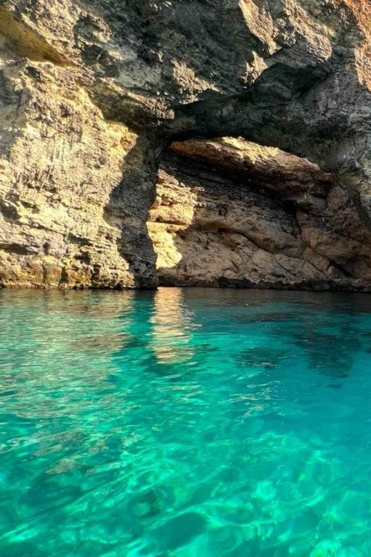 Half-Day Journey – Trips in Comino, Gozo & Crystal Lagoon