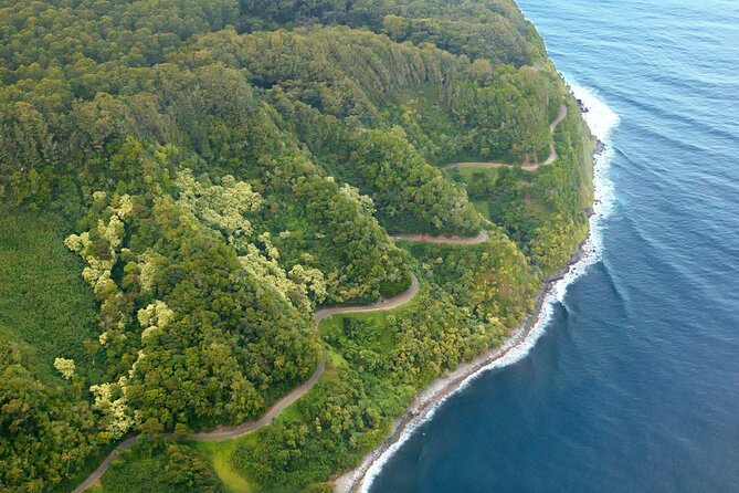 Hana Private Road Tour up To13 Passengers - Key Points