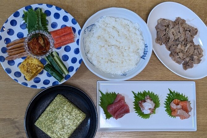 Hand-Rolled Sushi Lesson Near USJ - Key Points