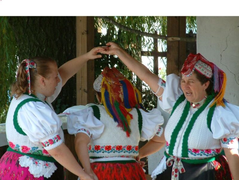Hollókő: Village Tour and Folklore Programme - Good To Know