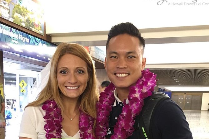 Honeymoon Airport Lei Greeting Review - Good To Know
