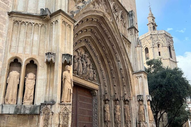 In Love With Valencia: a Self-Guided Tour of Its Landmarks - Overview of Valencia Tour