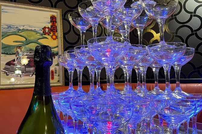 Invitation-Only Bar Hopping With 1M Followers Gourmet Influencer - Key Points