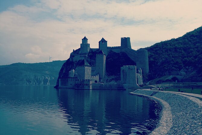 Iron Gates Tour (Golubac Fortress, Lepenski Vir, Captains Misha Hill) - Key Points
