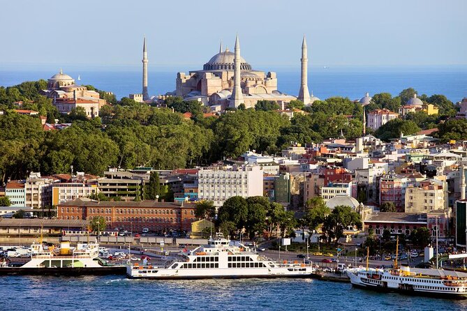 Istanbul Scavenger Hunt and Highlights Self-Guided Tour - Key Points