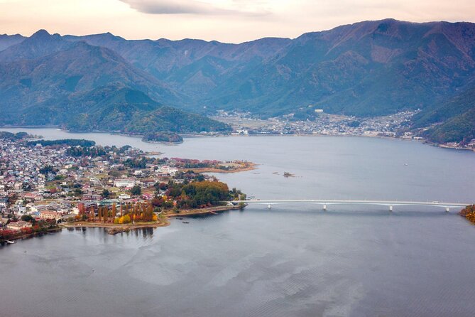 Lake Kawaguchiko Private Customizable Full Day Tour - Key Points