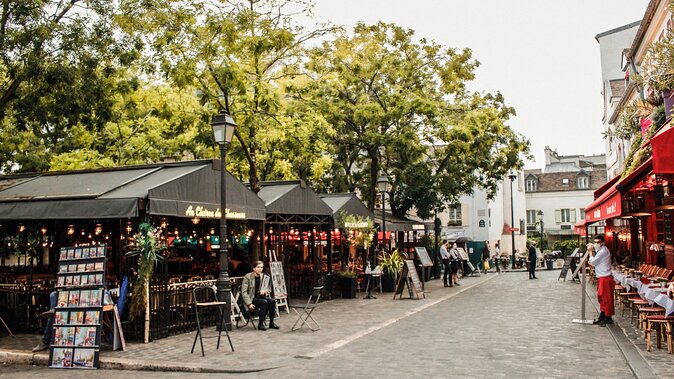 Live Like a Local in Paris - Self Guided Audio Walking Tours - Key Points