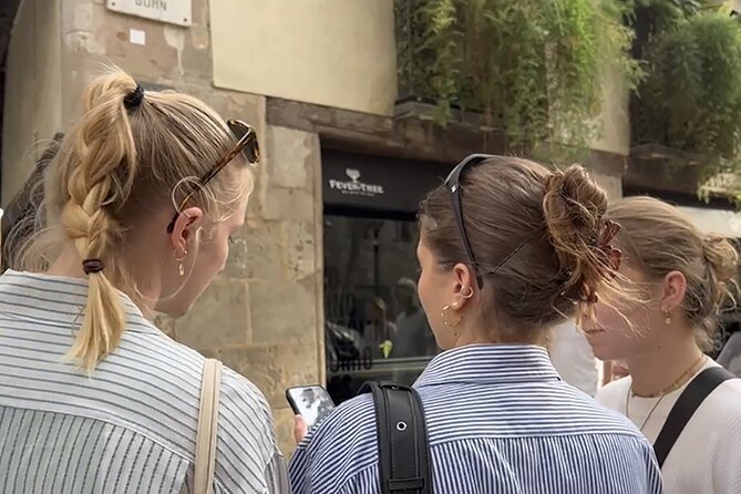 Luxembourg Self Guided Sherlock Holmes Murder Mystery Game - Key Points