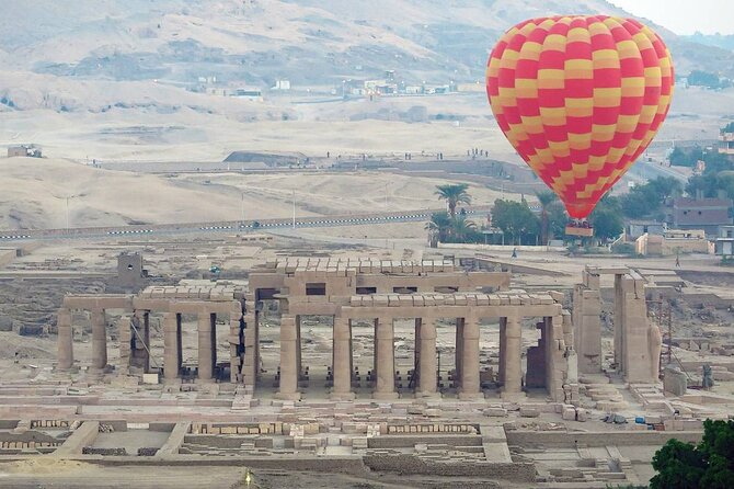 Luxor Overnight With Hot Air Balloon From Hurghada - Key Points