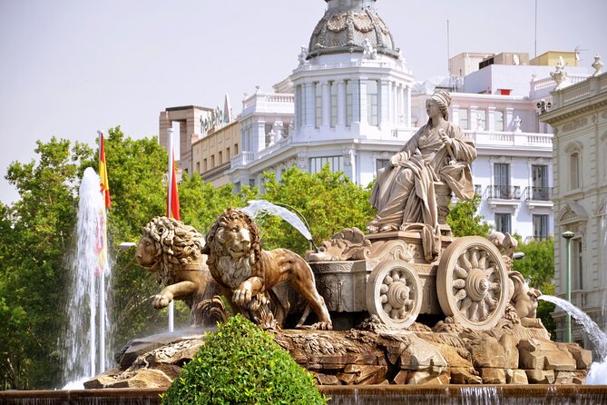 Madrid Scavenger Hunt and Highlights Self-Guided Tour - Tour Overview