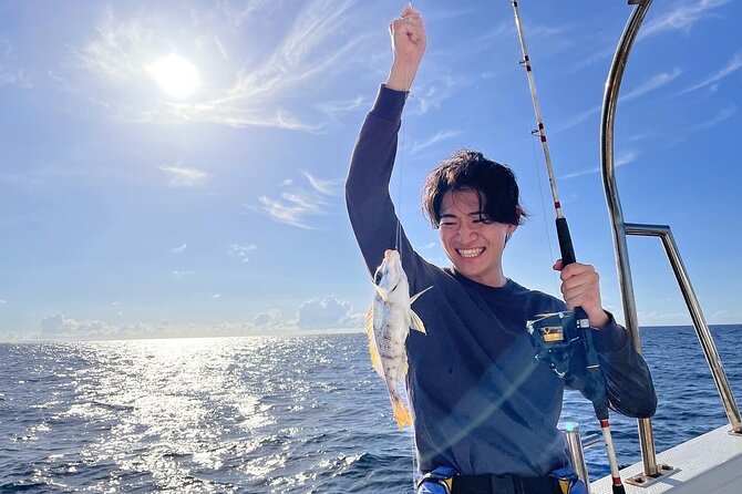 Mangrove Kayak ＆ Sea Fishing Experience in Okinawa - Key Points