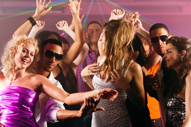 Miami Spring Break Boat Party With Open Bar & Live DJ - Key Points
