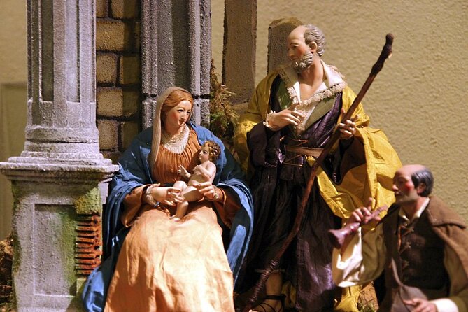 Naples in Christmas Time Tour With San Gregorio Armeno Market & City Highlights - Key Points