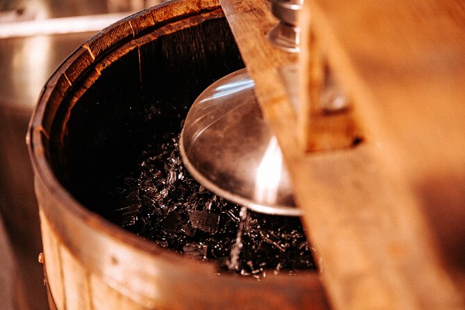 Nelsons Green Brier Distillery Guided Tour With Tastings - Good To Know