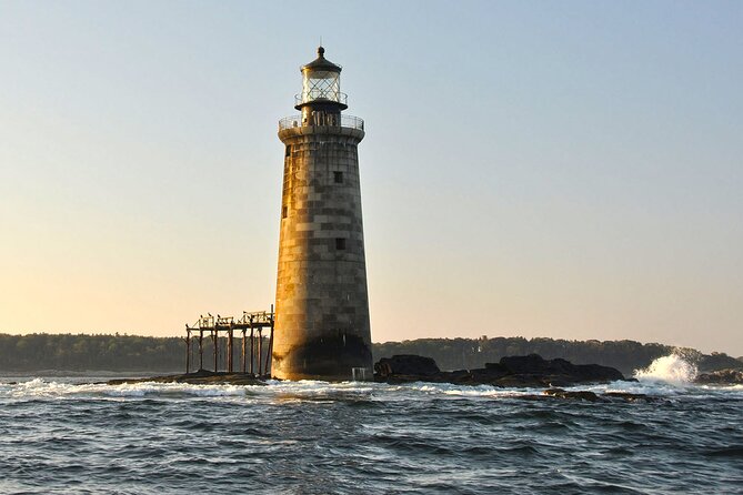 New England Fall Foliage Private Lobster Boat Cruise - Key Points