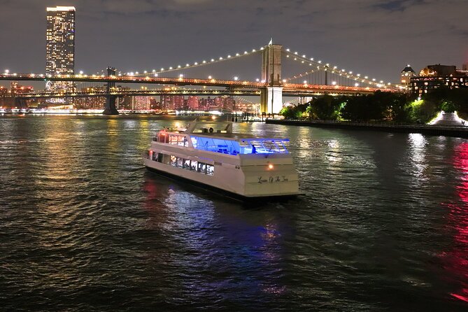 New York City Dinner Cruise With Live Music - Meeting and Pickup
