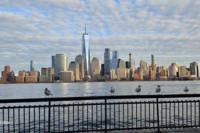 New York Skyline Magic – Private Tour With a Local
