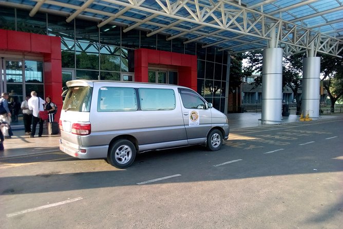 One Way Livingstone Airport Shuttles - Overview of Shuttle Services