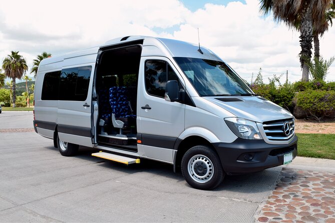 One Way Private Airport Transportation at Los Cabos - Key Points