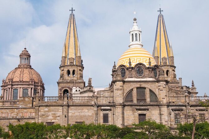 Panoramic Tour of Guadalajara by Helicopter - Key Points