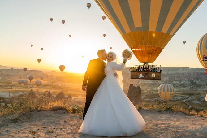 Photoshoot Experience in Cappadocia With Flying Dress - Overview of Cappadocia Photoshoot