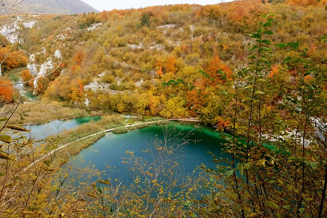 Plitvice Lakes and Deer Valley From Zagreb - Key Points